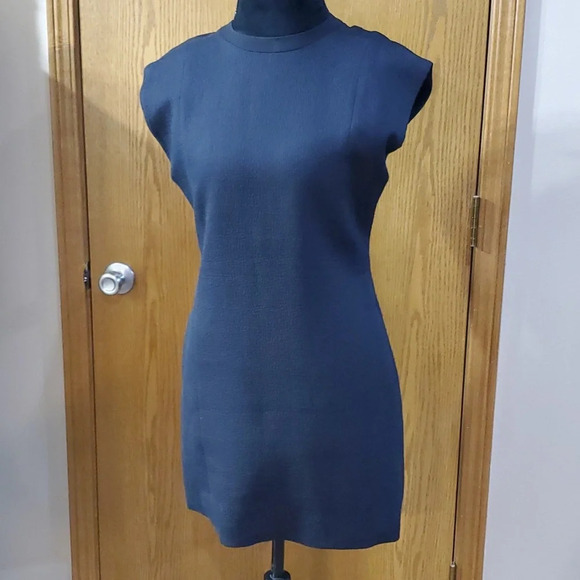 Helmut Lang Dresses & Skirts - Helmut Lang cotton wool textured sleeveless black dress